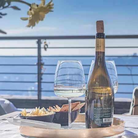 Aurora By Rent Комо