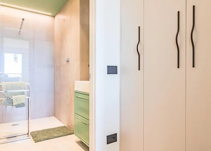 Aurora By Rent Appartement Como