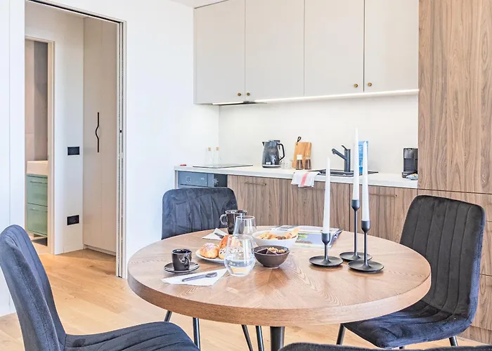 Appartement Aurora By Rent Como